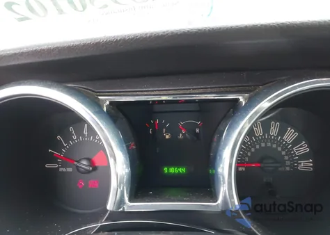 2008 Ford Mustang Gt Deluxe/Gt Premium from USA, damaged, VIN 1ZVHT82H985133282